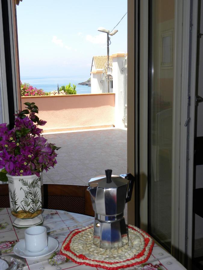 Comfortable Apartment In Maratea With Sea View 95 M² + Parking Bagian luar foto