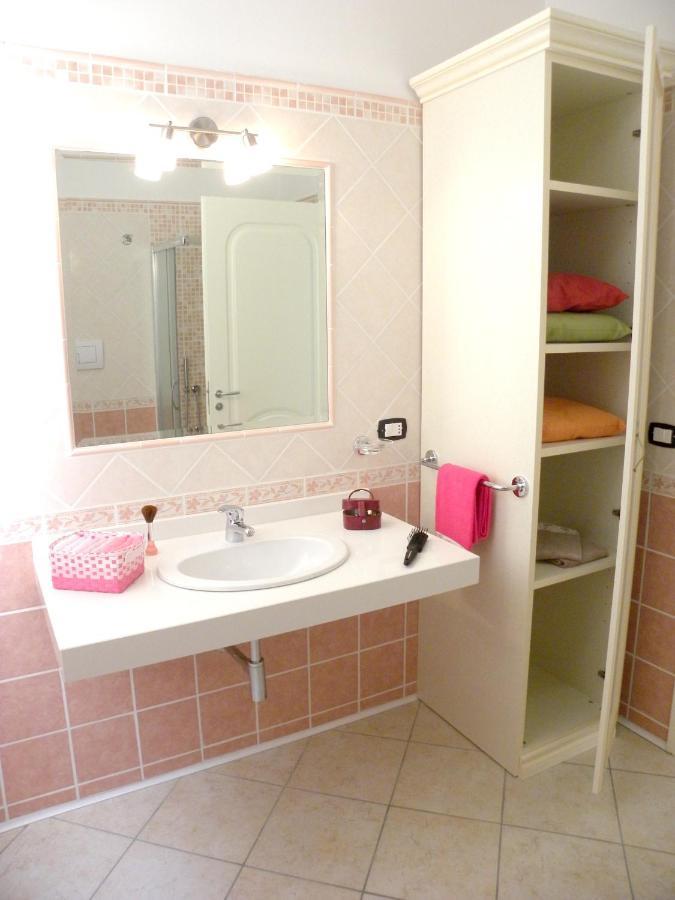 Comfortable Apartment In Maratea With Sea View 95 M² + Parking Bagian luar foto